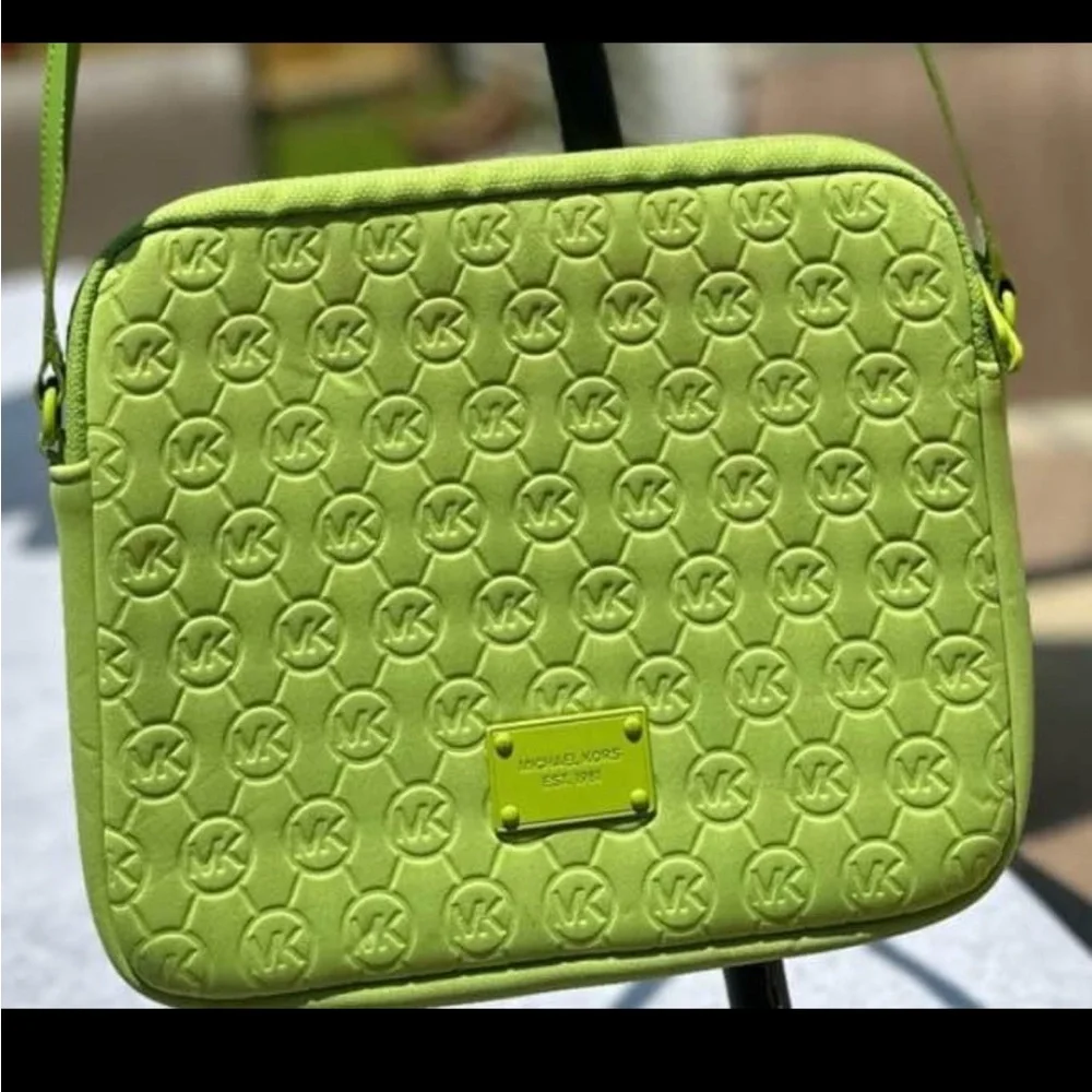 Michael Kors - I Pad, Tablet cover.
